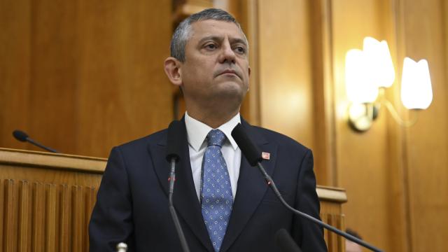 Özgür Özel: Yeni partimizi kuruyoruz haber görseli