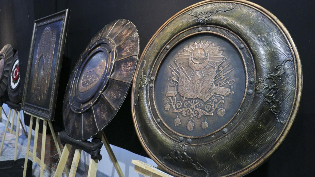 Başkentte, "Bakır Rölyef ve Hat Sanatı" sergisi açıldı