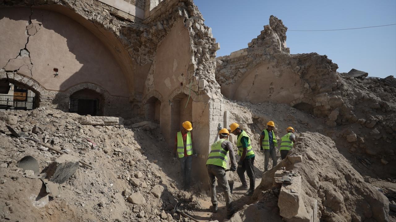 Saray büyük yıkıma ve yağmaya maruz kaldı