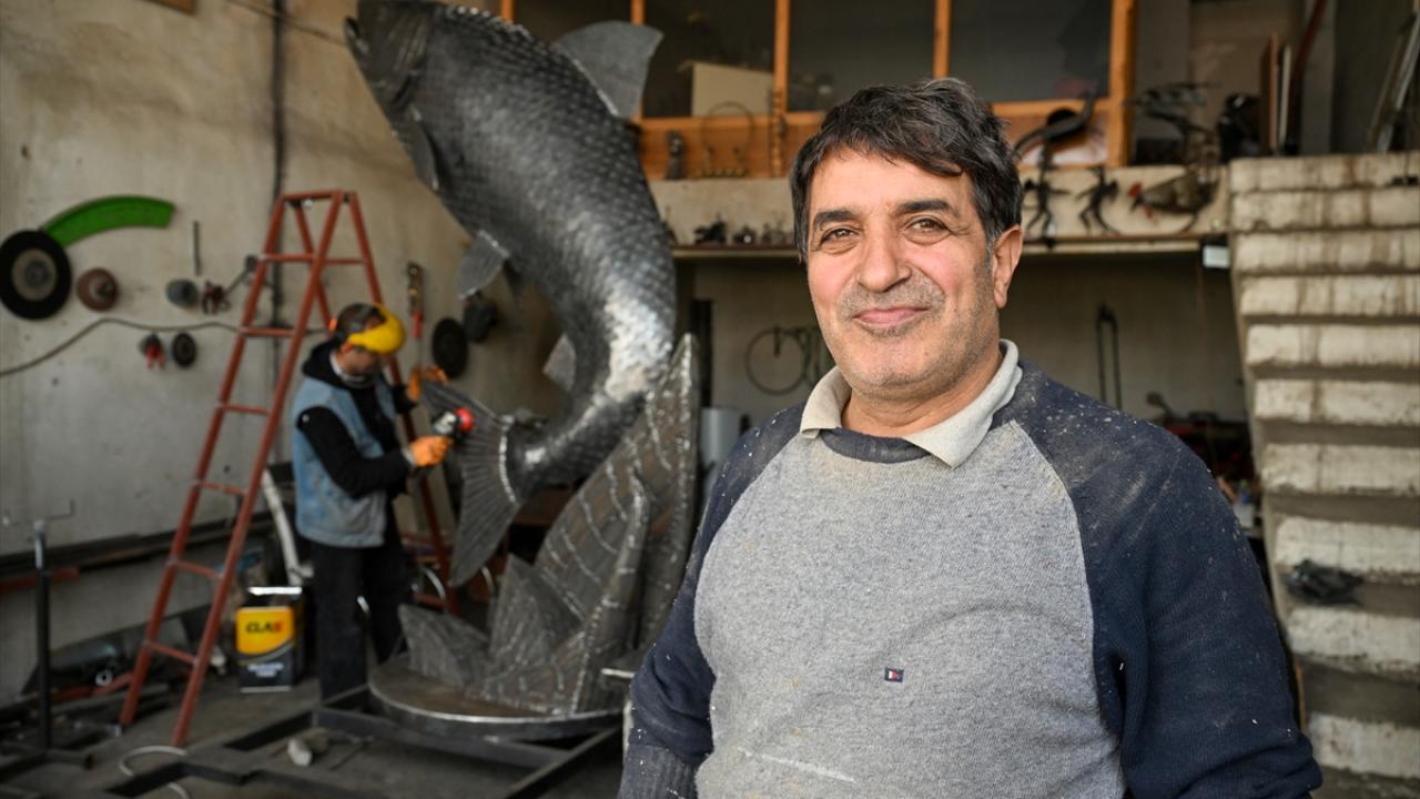 "Kente değer katacak işler yapıyor"