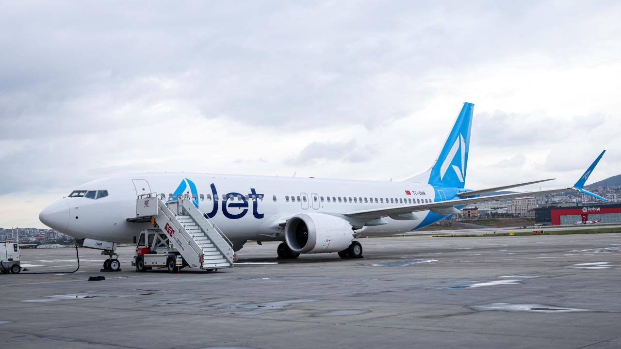 AJetin yeni Boeing 7378 MAX uçakları İstanbulda