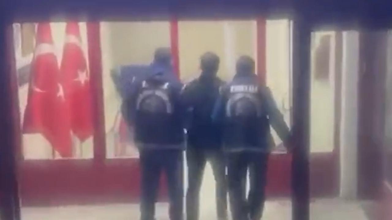 Trafik güvenliğini tehlikeye atan sürücü yakalandı