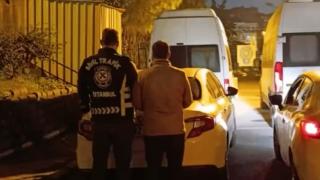 Ters yönden geldiği için kendisini uyaran sürücüye saldıran kişi yakalandı