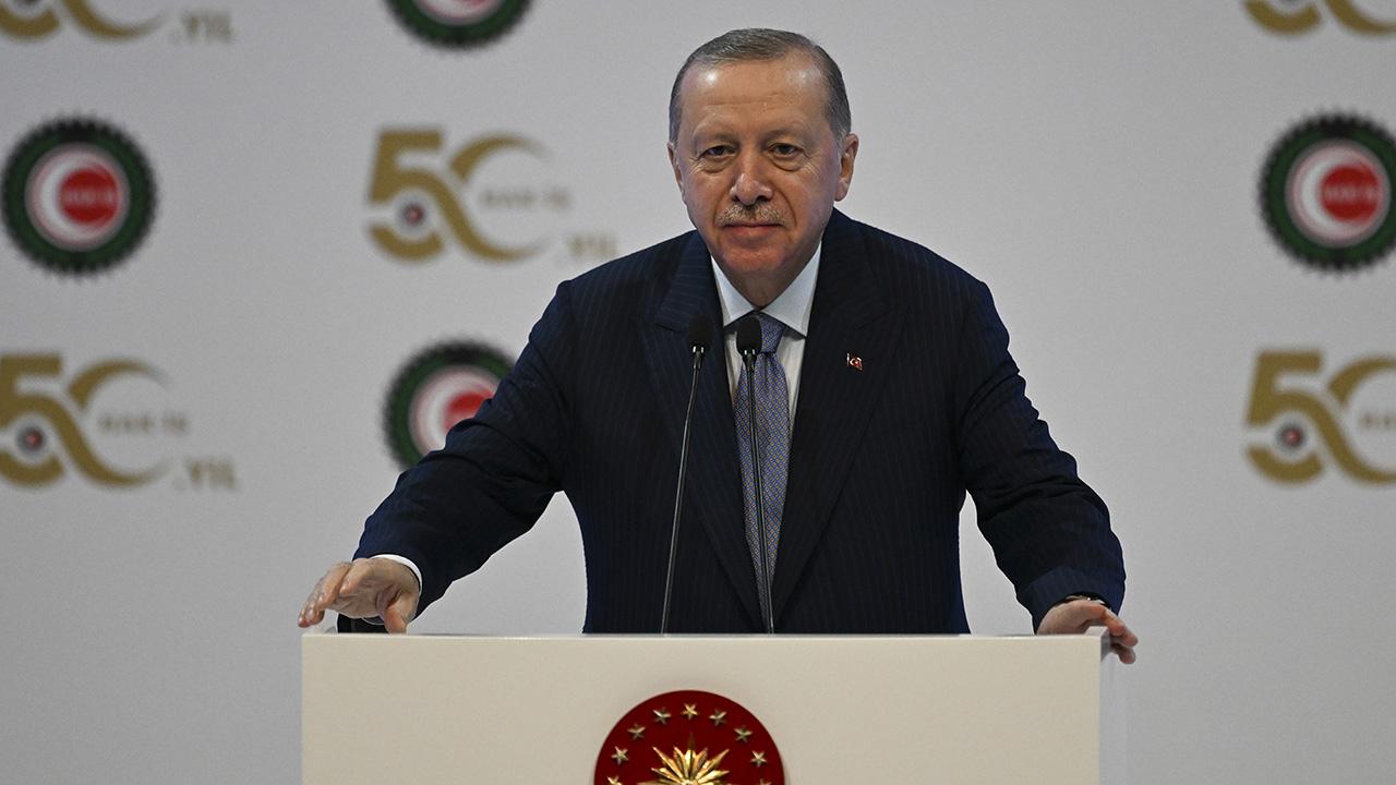 Cumhurbaşkanı Erdoğan: Enflasyon hedefine sabırla ulaşacağız, hayat pahalılığını mutlaka çözeceğiz