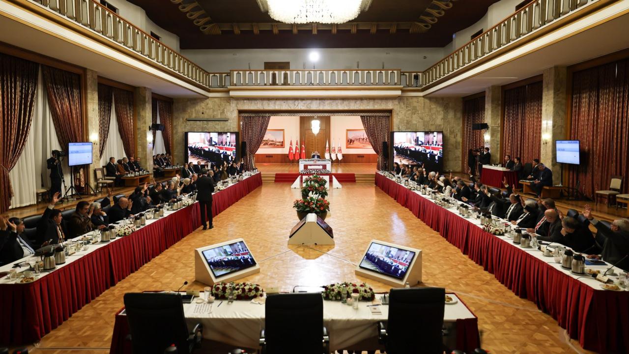 Tarihi komisyon Cuma günü İmralı ziyaretini oylayacak