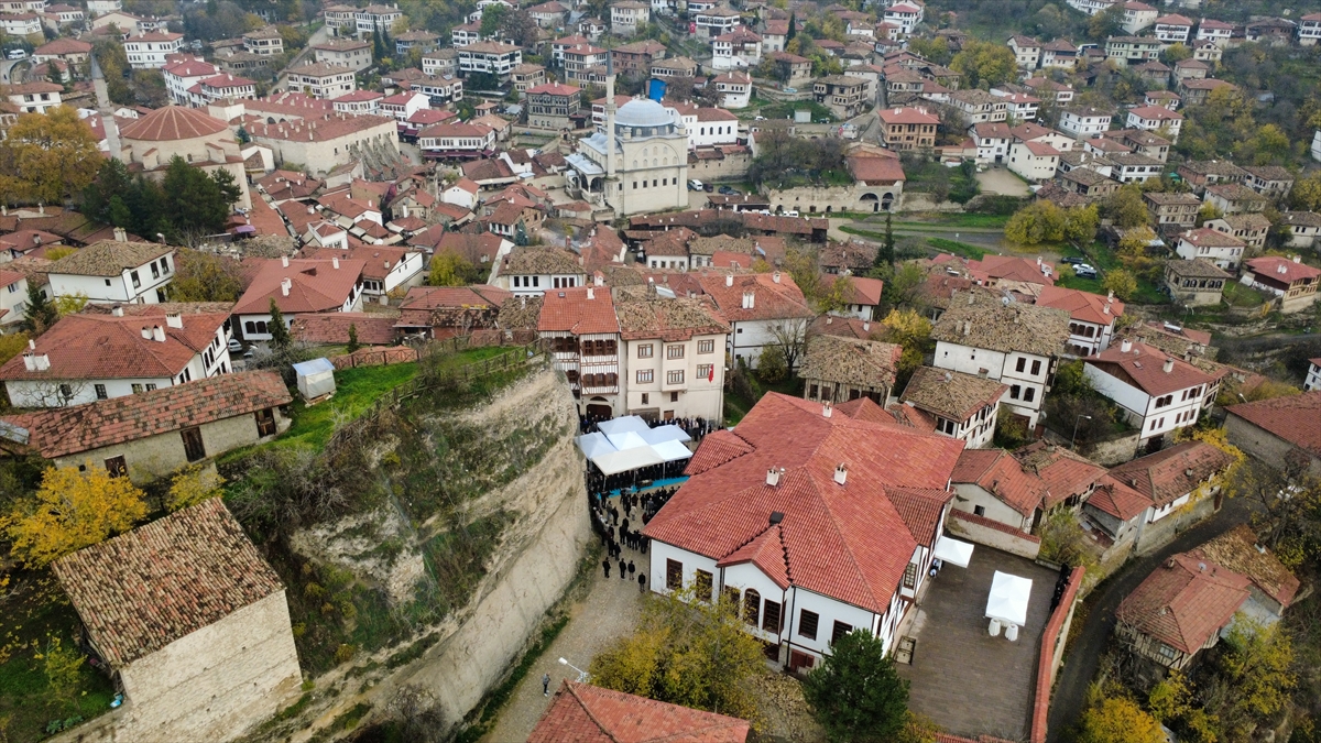 "Kalealtı Eğitim ve Kent Tarihi Müzesi" Safranbolu'da açıldı