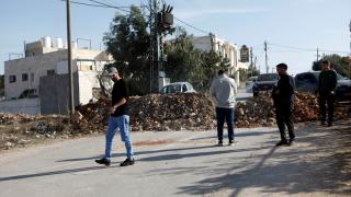 İsrail ordusu Batı Şeria'da baskın düzenlediği Beyt Ummar beldesinden çekildi