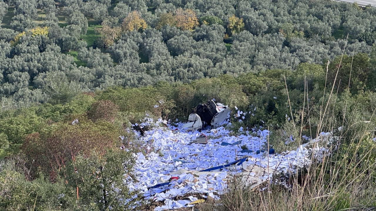 Bursa’da kamyonet uçuruma devrildi: 2 ölü