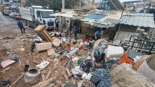 Evden 10 kamyon çöp çıktı