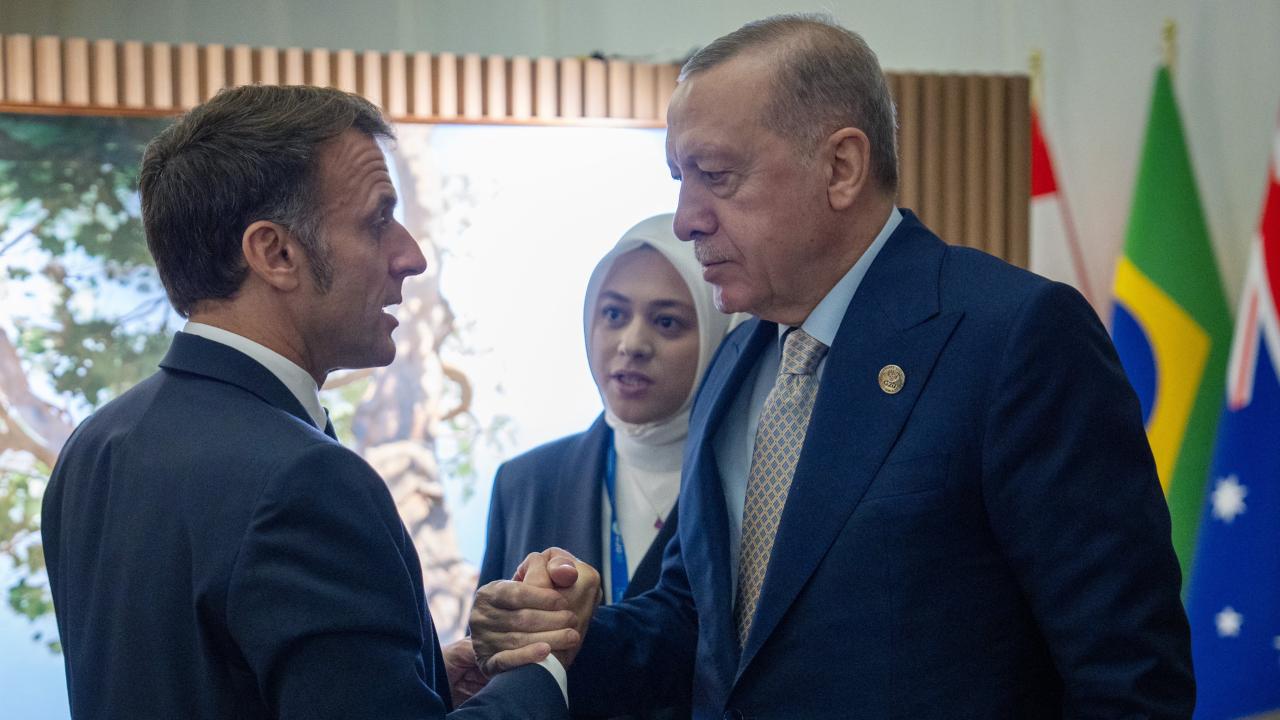Cumhurbaşkanı Erdoğan, Fransa Cumhurbaşkanı Macron ile görüştü