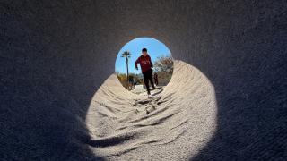 Geleneksel Oyunlar Tırı İzmir'de geçmişin oyunlarıyla çocukları sevindirdi