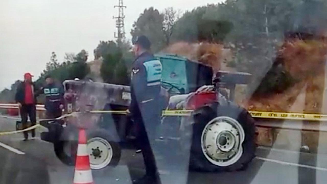 Zeytin işçilerini taşıyan traktöre kamyon çarptı: 2 ölü, 5 yaralı