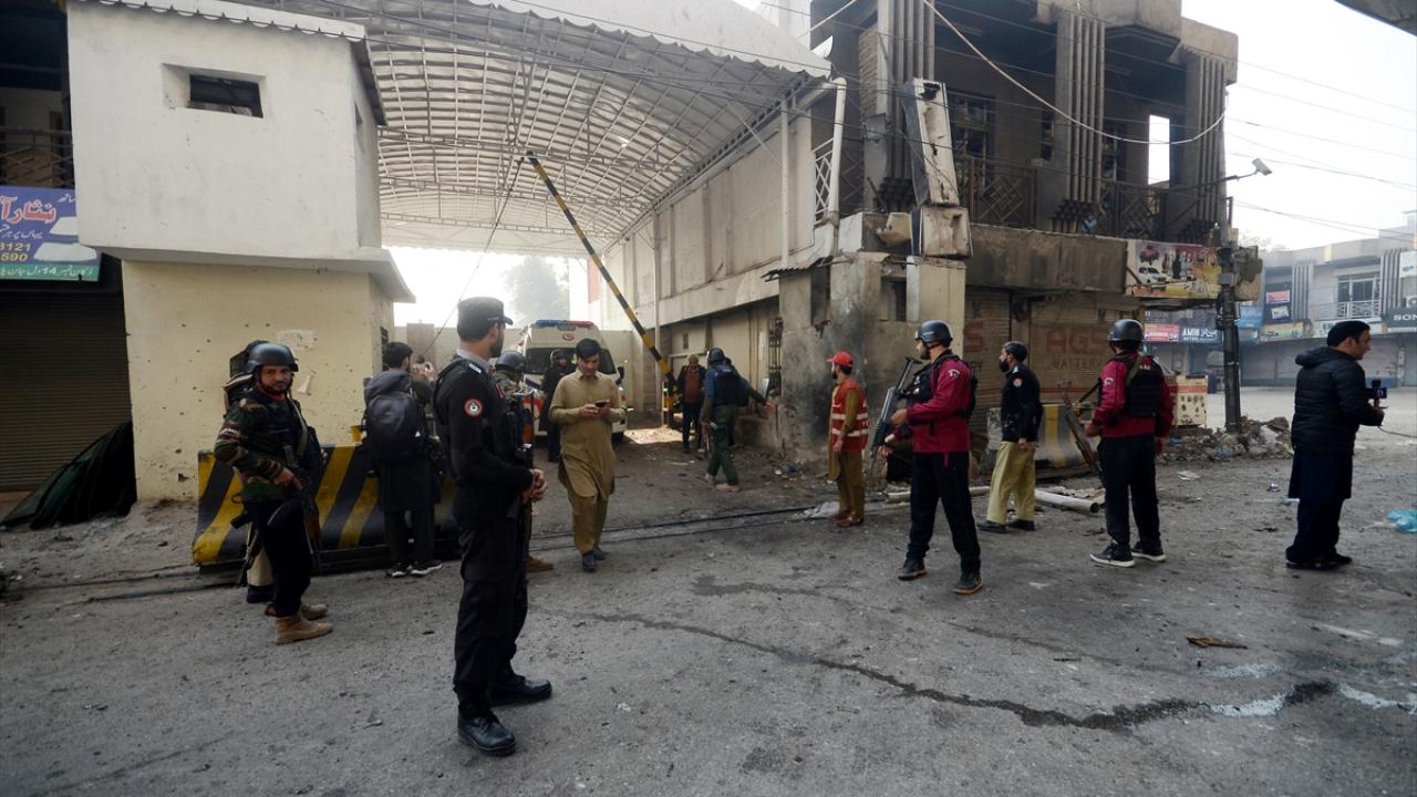 Pakistan'da jandarma karakoluna saldıran teröristlerin etkisiz hale getirildiği bildirildi