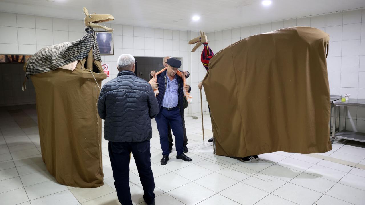 Trakya'da "Kasım Devesi" geleneği bazı köylerde yaşatılıyor