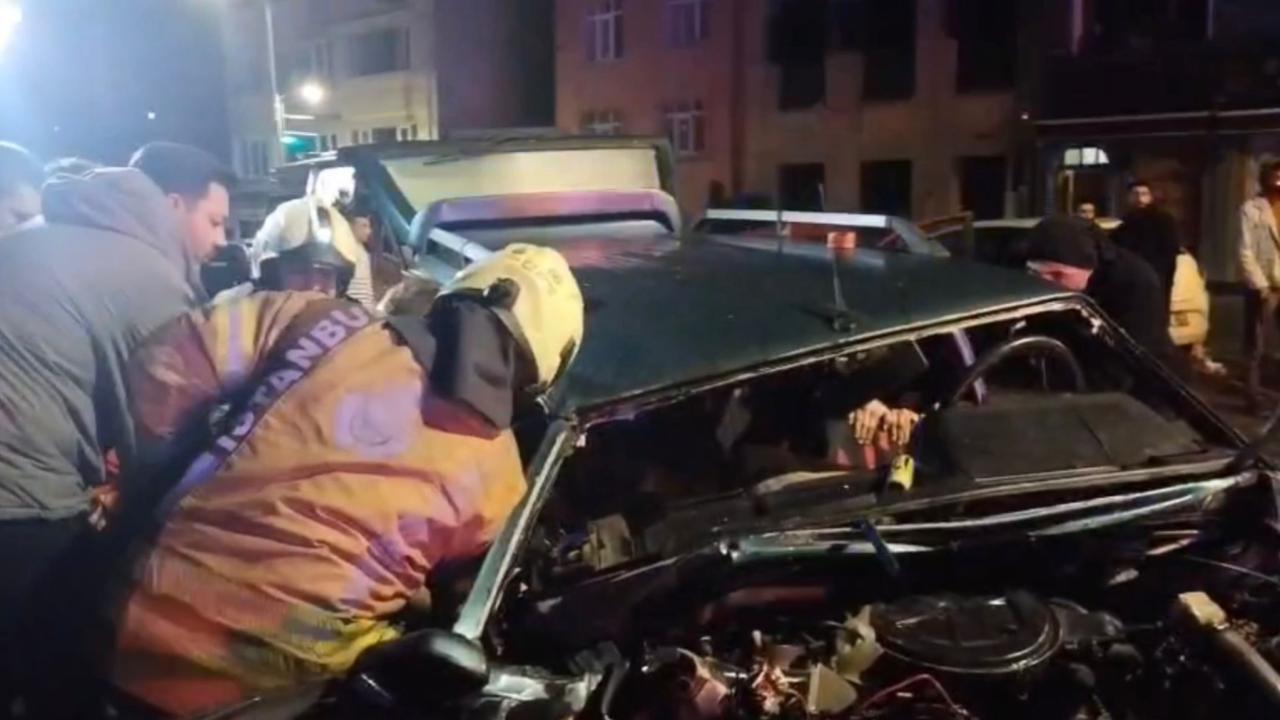Üsküdar’da zincirleme trafik kazası: 3 yaralı