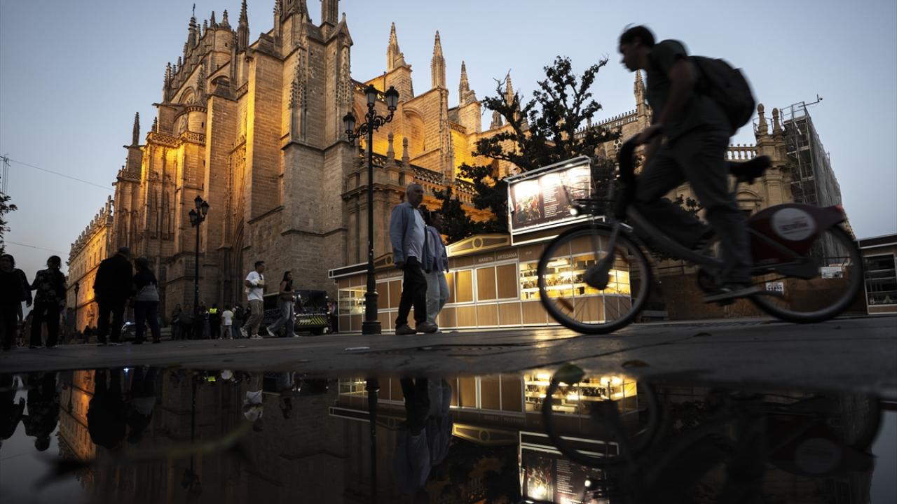 Endülüs'ün tarihi simgesi: Sevilla Katedrali