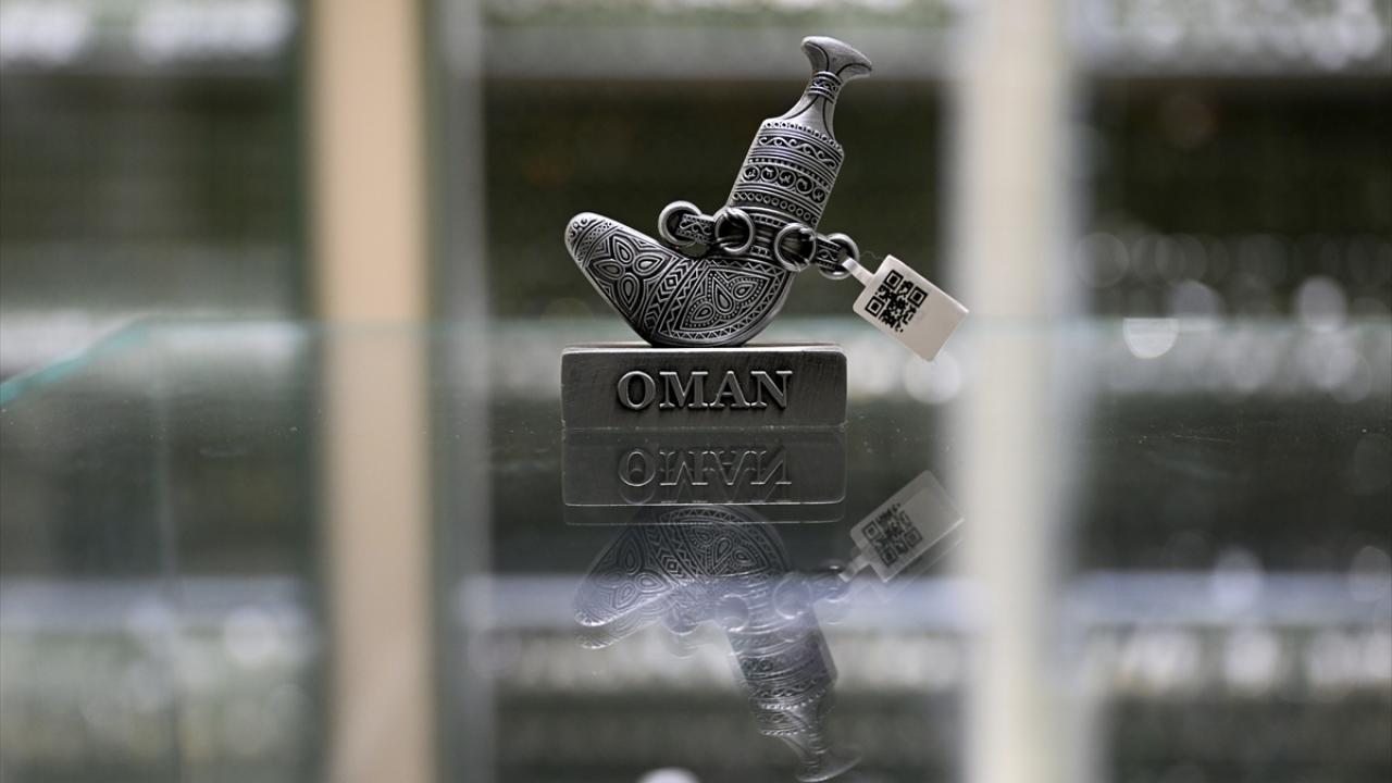 Asaletin ve şıklığın simgesi: Gümüş hançerler