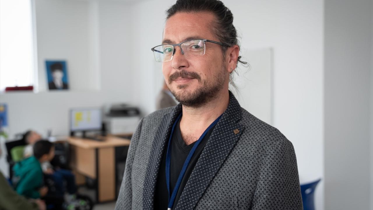 "Meslek hayatımın en anlamlı günlerini yaşıyorum"