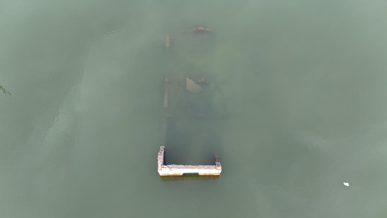 Sazlıdere Barajı`ndaki eski köy evleri ortaya çıktı