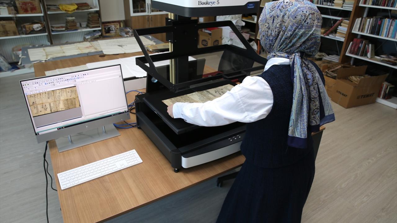 "Sürekli yeni materyal geliyor"