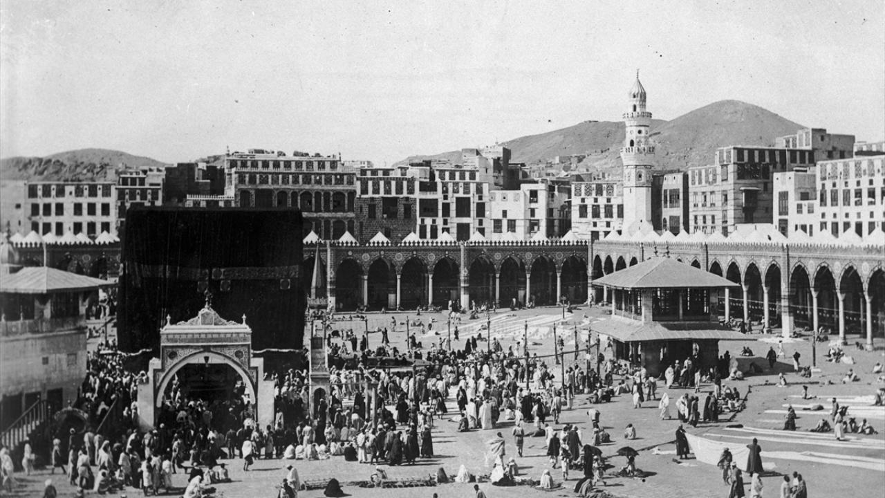 İmparatorluğun siluetini gösteren fotoğraflar