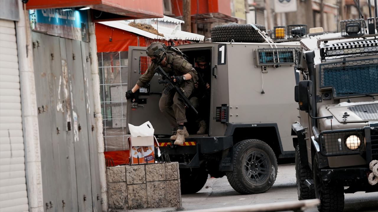 Filistin topraklarını gasbeden İsraillilerin saldırıları artıyor