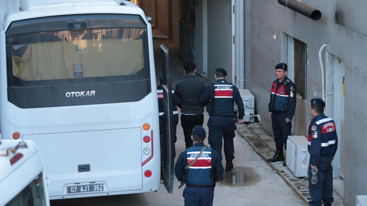 Manavgat Belediyesine rüşvet soruşturması: 3 tutuklama