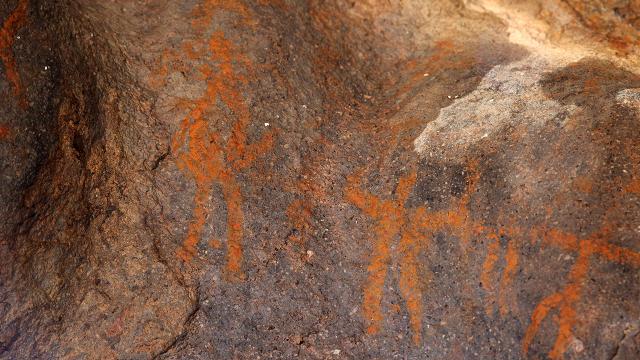 Neolitik Çağ’a ait insan figürlü kaya resimleri keşfedildi