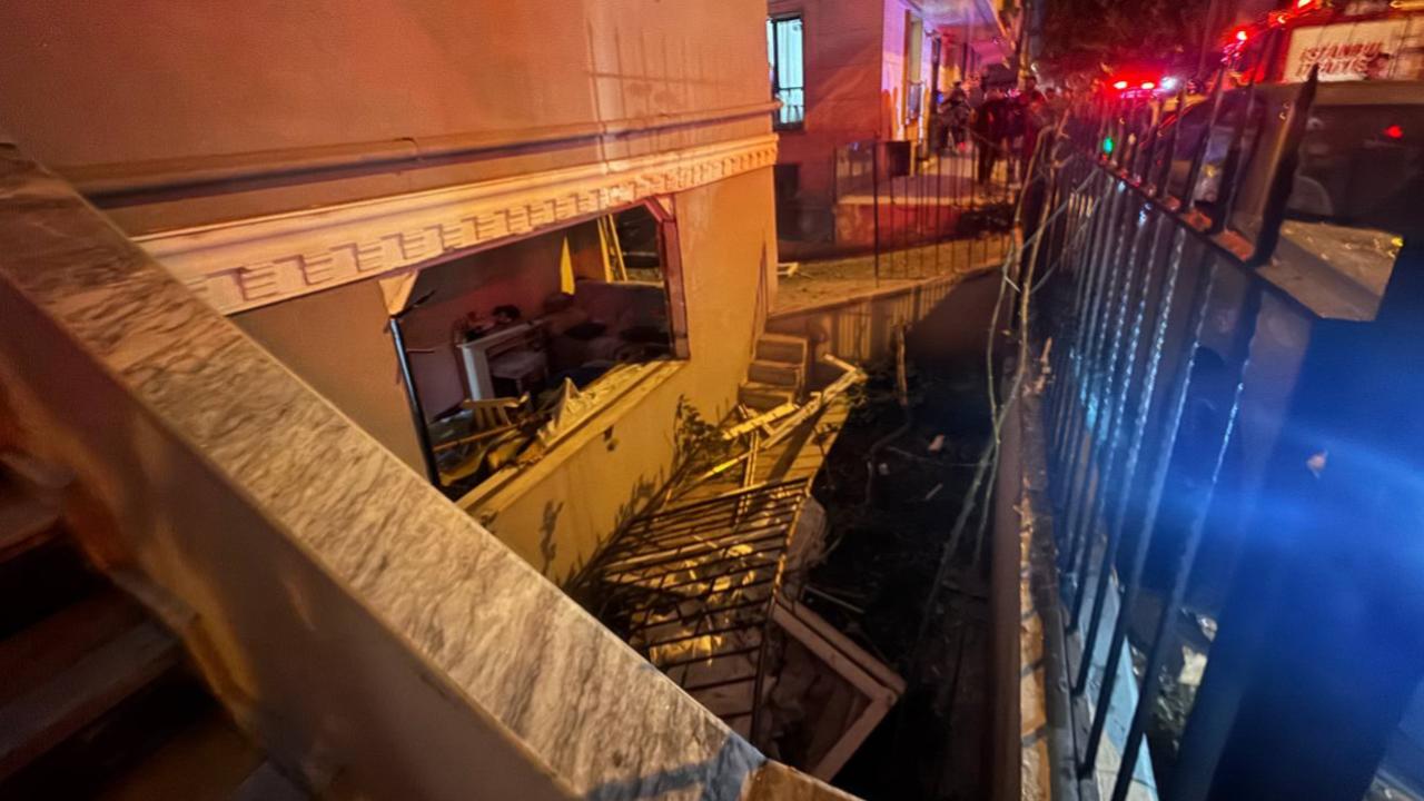 Güngören'de binada patlama: 2 yaralı