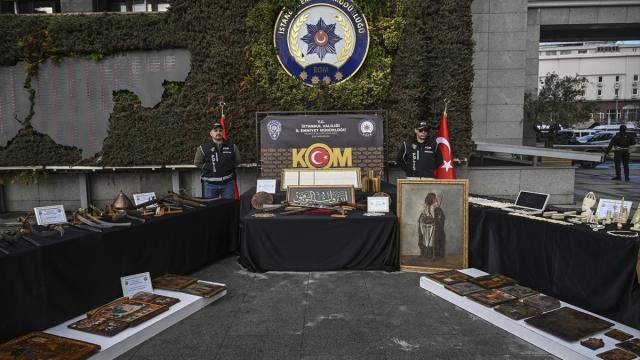 Tarihi eser kaçakçılığı operasyonunda 15 zanlı yakalandı