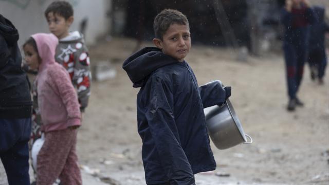 Gazze’de kış şartları Filistinlilerin yaşamını zorlaştırıyor