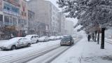 Bitlis'in merkez ve Güroymak ilçesinde eğitime kar engeli