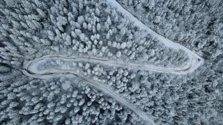 Karabük'ün yüksek kesimleri kar yağışıyla beyaza büründü