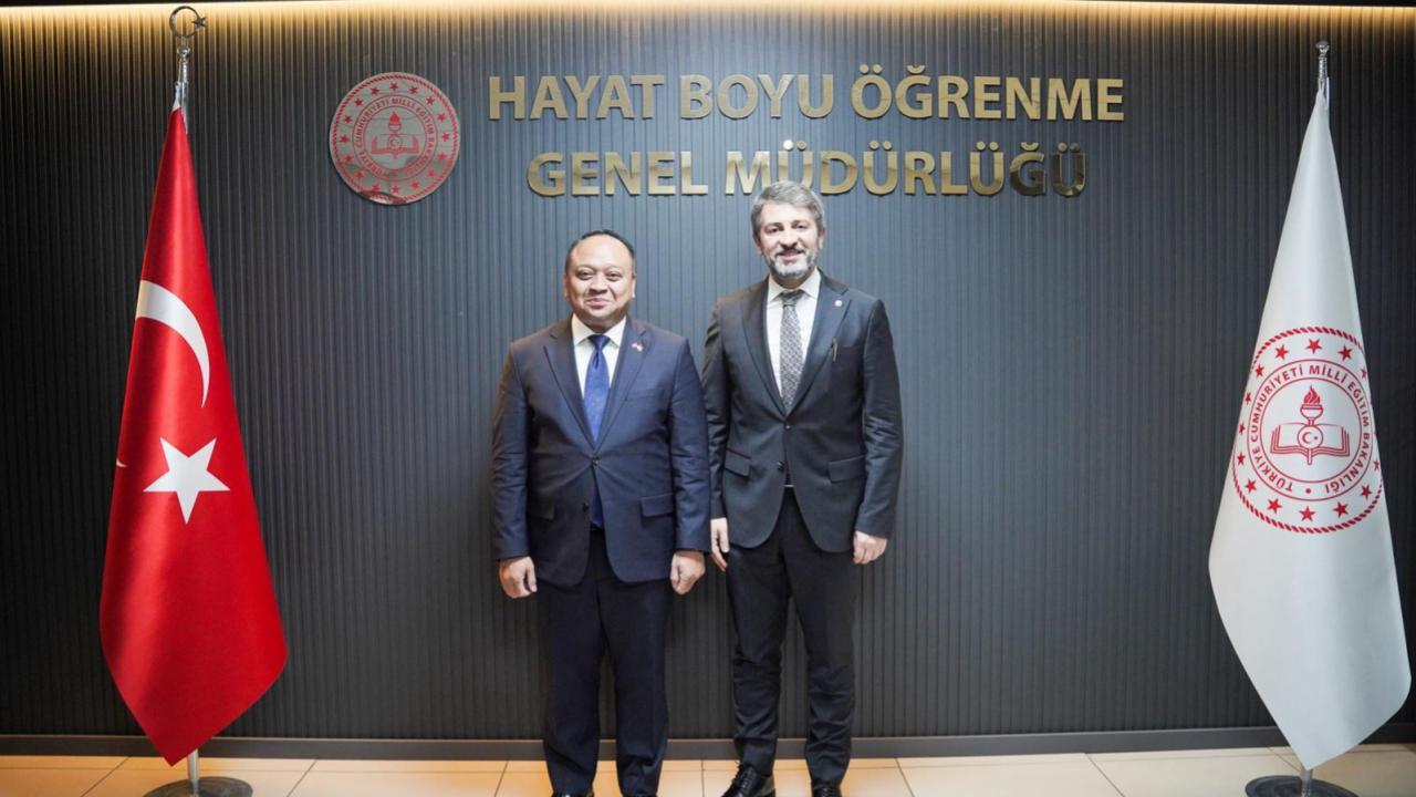 Endonezya MEB'in hayat boyu öğrenme tecrübesinden faydalanmak istiyor