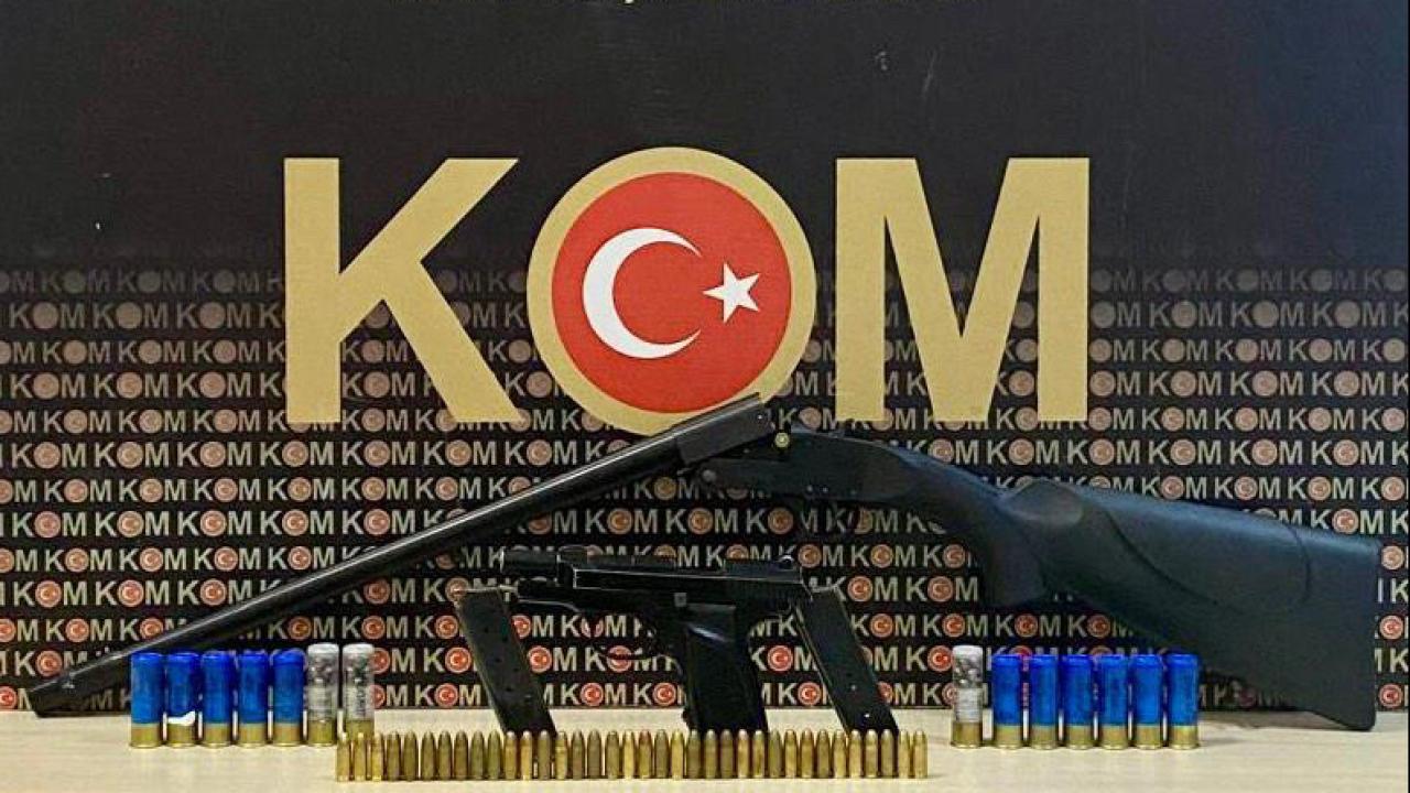 Kars'ta yasa dışı silah ticaretine operasyon: 10 gözaltı
