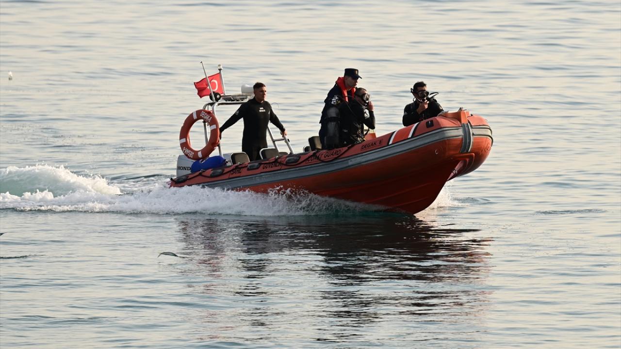 "Bir ailenin bizlere umutla sarılması bütün yorgunluğumuzu unutturuyor