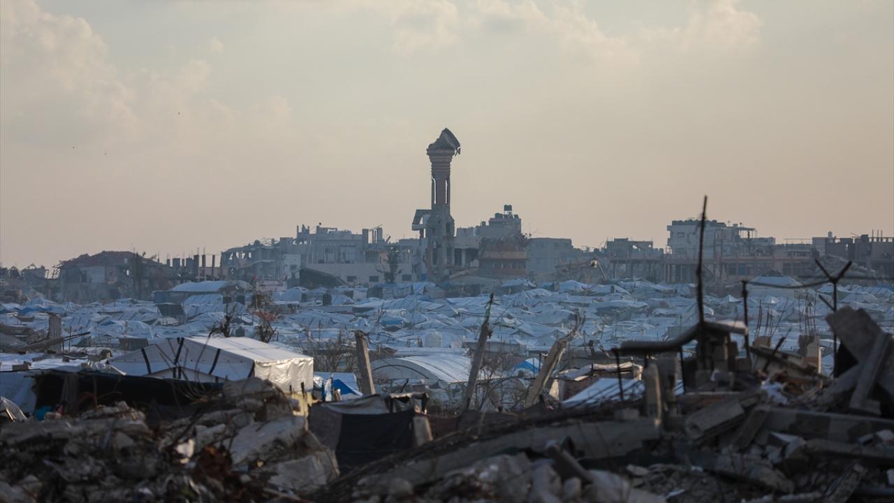 Soykırımcı İsrail’in harabeye çevirdiği Cibaliye'de günlük yaşam