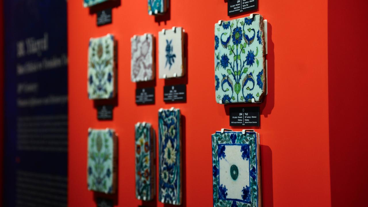 Topkapı Sarayı'nın Mabeyn bölümünde 'Çini Sanat Galerisi' açıldı