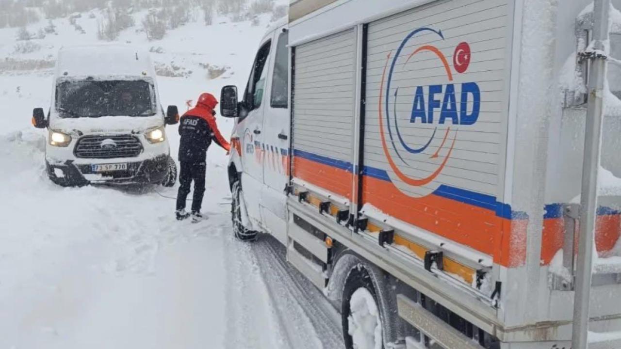 AFAD, kar yağışında vatandaşın ihtiyaçlarını karşıladı