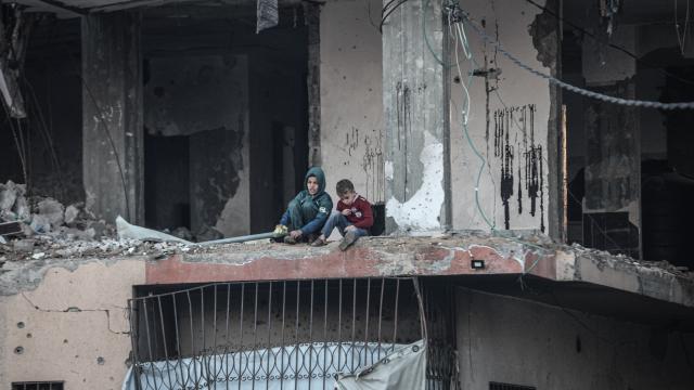 Bureyc Mülteci Kampı'nda yıkımın gölgesinde yaşam