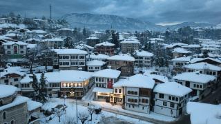 Safranbolu'da tarihi konaklar karla kaplandı