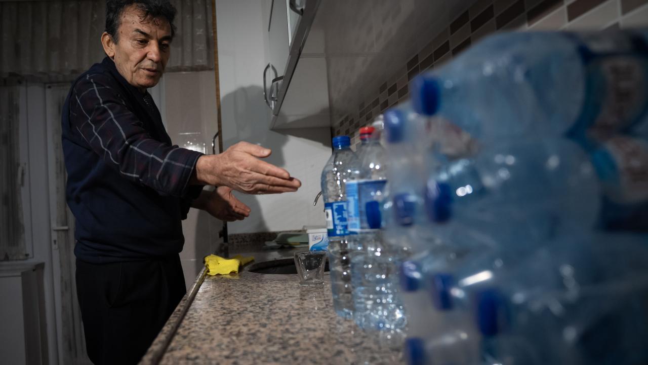 Çeşmelerde gece mesaisi