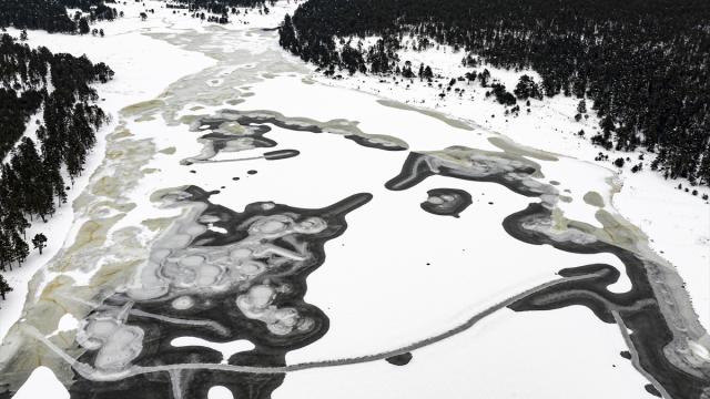 Aladağ Göleti dondu