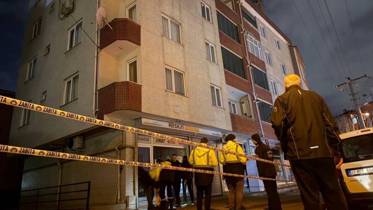 Kocaeli'de 5 katlı bina boşaltıldı