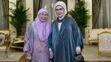 Emine Erdoğan, Malezya Başbakanı'nın eşi Wan Azizah İsmail ile bir araya geldi