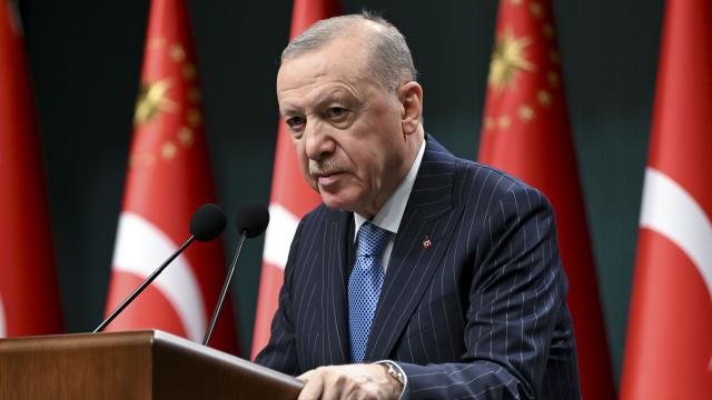 Erdoğan'dan görev başında trafik kazasında yaşamını yitiren Jandarma Astsubay Yusuf Ergün'ün ailesine başsağlığı mesajı