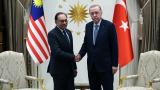 Cumhurbaşkanı Erdoğan, Malezya Başbakanı Enver ile görüştü