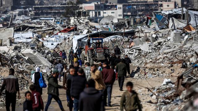 İsrail’in harabeye çevirdiği Cibaliye'de günlük yaşam