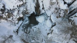 Girlevik Şelalesi'nde buz tuttu