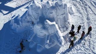 Sarıkamış şehitleri anısına yapılan kardan heykeller tamamlandı